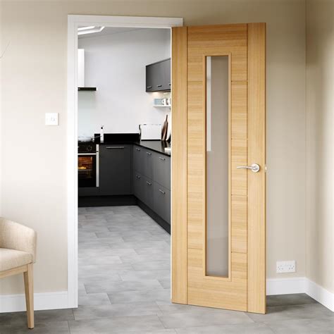 daytona oak glazed door.